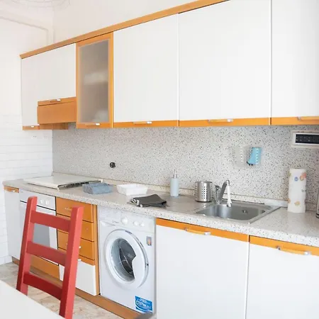 Apartament 029 - Casa Moderna 7 Minuti A Piedi Spiaggia Zona Centrale - Parcheggio Privato Gratuito *