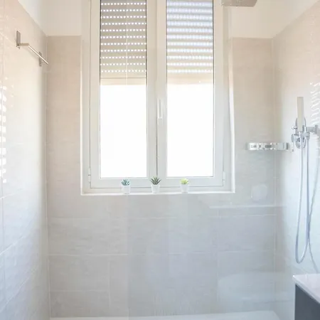 029 - Casa Moderna 7 Minuti A Piedi Spiaggia Zona Centrale - Parcheggio Privato Gratuito Apartament *