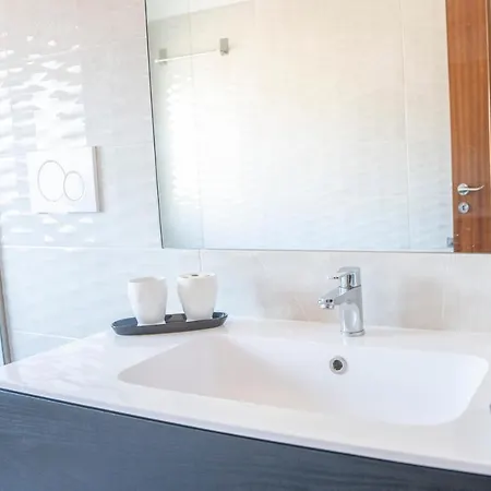 029 - Casa Moderna 7 Minuti A Piedi Spiaggia Zona Centrale - Parcheggio Privato Gratuito Apartament