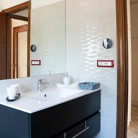 029 - Casa Moderna 7 Minuti A Piedi Spiaggia Zona Centrale - Parcheggio Privato Gratuito Apartament *